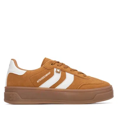 Xti Women's 144586 Sneakers In Camel In Brown