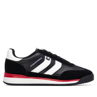 Xti Women's 144587 Round Toe Sneakers In Black