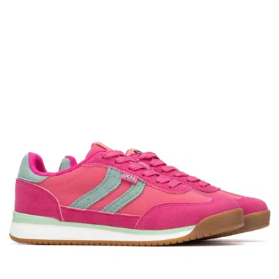 Xti Women's 14501908 Sneaker In Fuchsia In Pink