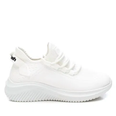 Xti Women's Active Comfort Sneakers In White