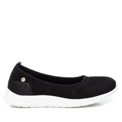 Xti Women's Ballet Flats By  In Black