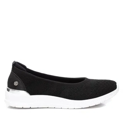 Xti Women's Ballet Flats By  In Black