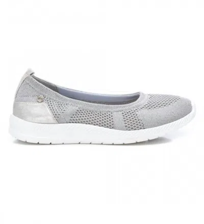 Xti Women's Ballet Flats In Silver In Gray