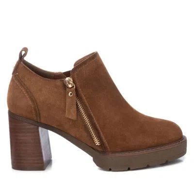 Xti Women's Carmela Collection Booties In Camel In Brown