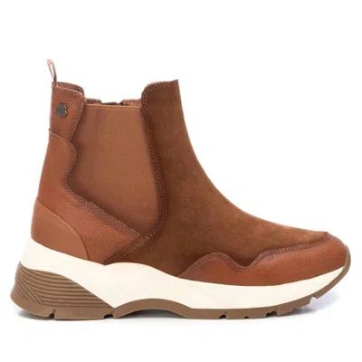 XTI WOMEN'S CASUAL BOOTIES IN CAMEL