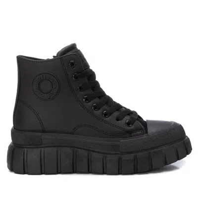 Xti Women's Casual High Top Sneakers In Black