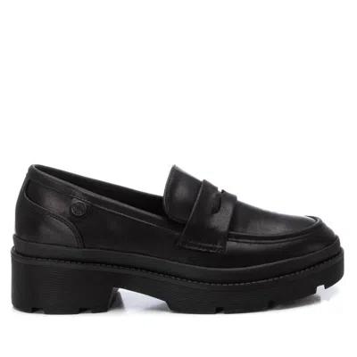 Xti Women's Casual Moccasins In Black