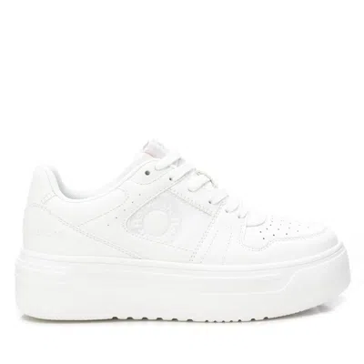 Xti Women's Casual Sneakers By  In White