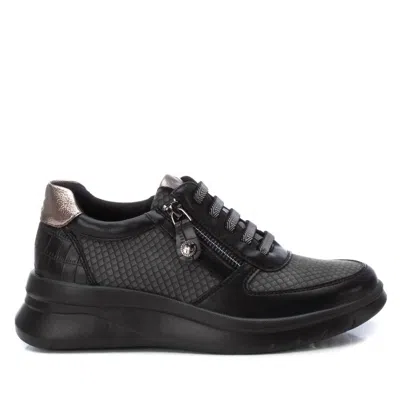 Xti Women's Casual Sneakers In Black