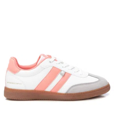 Xti Women's Casual Sneakers In Coral In White
