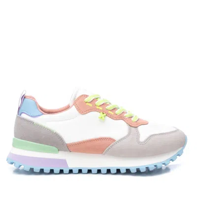 Xti Women's Casual Sneakers In White