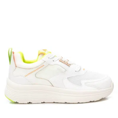Xti Women's Casual Walking Sneakers In White