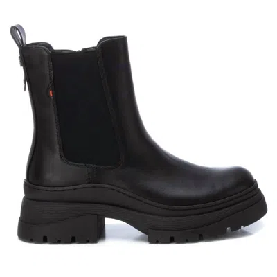 Xti Women's Chelsea Booties In Black