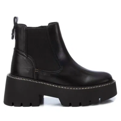 Xti Women's Chelsea Booties In Black
