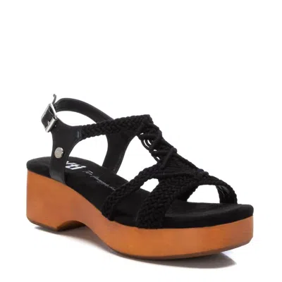 XTI WOMEN'S FASHION PLATFORM SANDALS IN BLACK