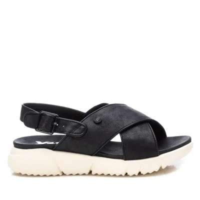 Xti Women's Flat Sandals In Black