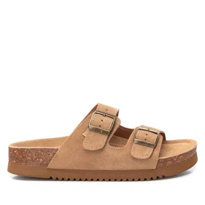 Xti Women's Flat Sandals In Camel In Brown
