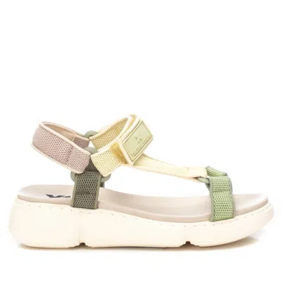 Xti Women's Flat Sandals In Kakhi In Multi