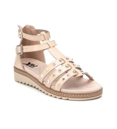 Xti Women's Flat Sandals With Gold Studs In Ice In Blue