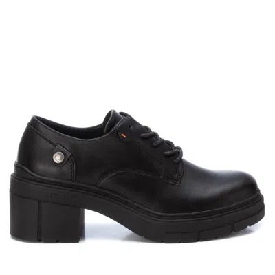 Xti Women's Lace-up Shoes In Black