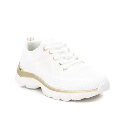 Xti Women's Lace-up Sneakers In White