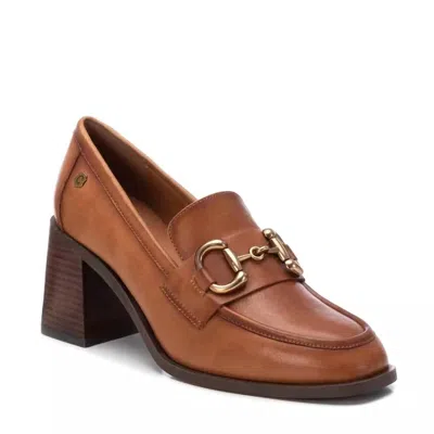Xti Women's Leather Loafers In Camel In Brown
