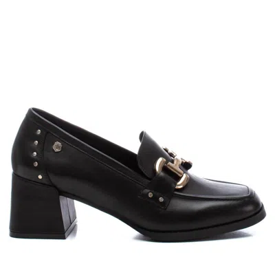 Xti Women's Leather Moccasins In Black