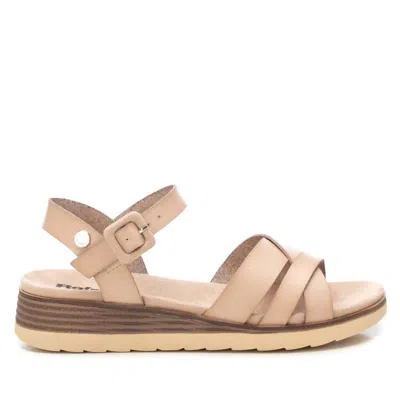 XTI WOMEN'S LOW WEDGE SANDALS IN BEIGE