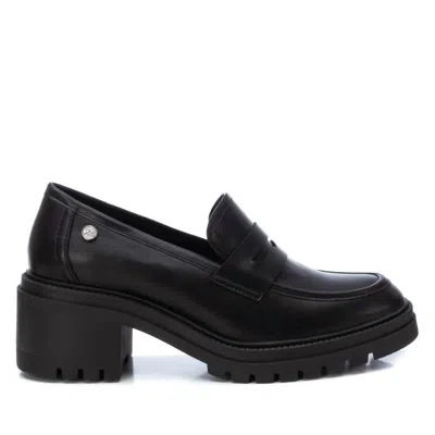 Xti Women's Mask Detail Moccasins In Black
