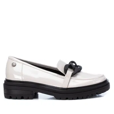 Xti Women's Moccasins By  In White