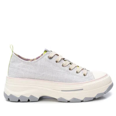 Xti Women's Platform Canvas Sneakers Refresh By  In Blue
