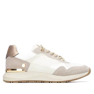 Xti Women's Pu Refined Shoes In White In Neutral