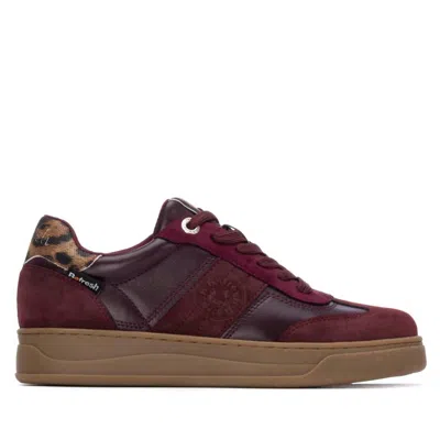 Xti Women's Refresh 172954 Sneakers In Burgundy