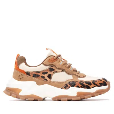 Xti Women's Refresh 173104 Sneakers In Camel In Brown