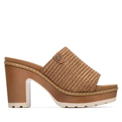 Xti Women's Refresh 175282 Sandals In Camel In Multi