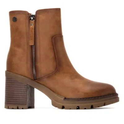Xti Women's Refresh Ankle Booties In Camel In Brown