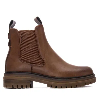Xti Women's Refresh Booties In Taupe In Brown
