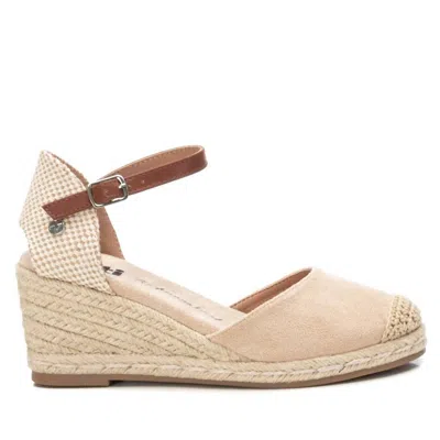 Xti Women's Refresh Espadrille Wedge Shoes In Gold In Neutral