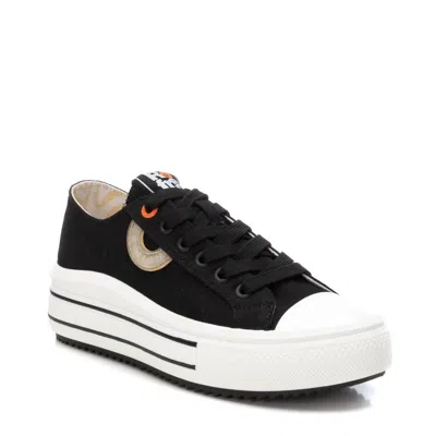Xti Women's Refresh Sneakers In Black