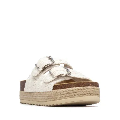 Xti Women's Refresh Tele Sandals In Beige In White