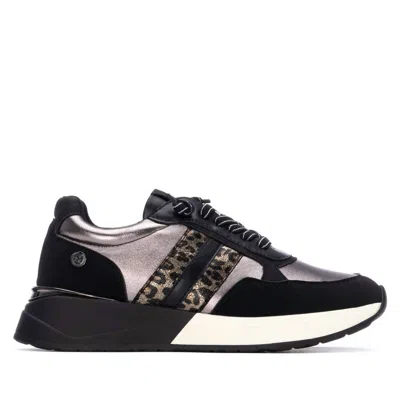 Xti Women's Round Toe 144672 Sneakers In Black In Animal Print