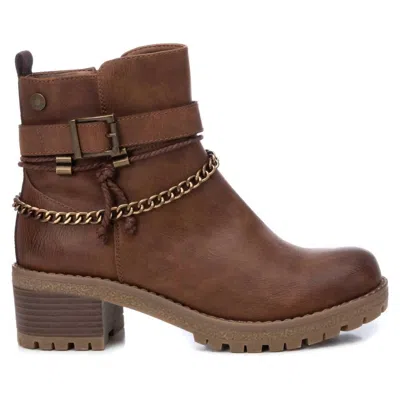 Xti Women's Side Zipper Booties In Camel In Brown