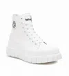 Xti Women's Sneakers Boots In White In White