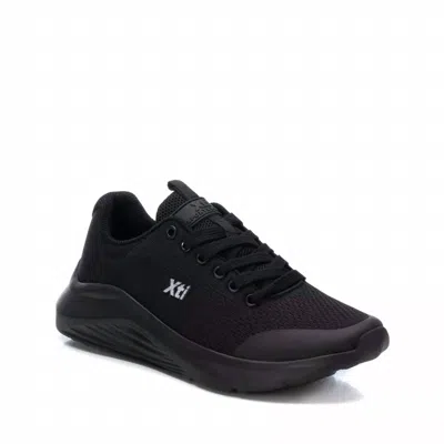 Xti Women's Sneakers In Black