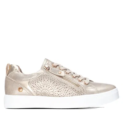 Xti Women's Structured Sneaker In Gold In Neutral