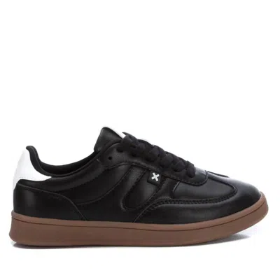 Xti Women's Trainer Sneakers In Black