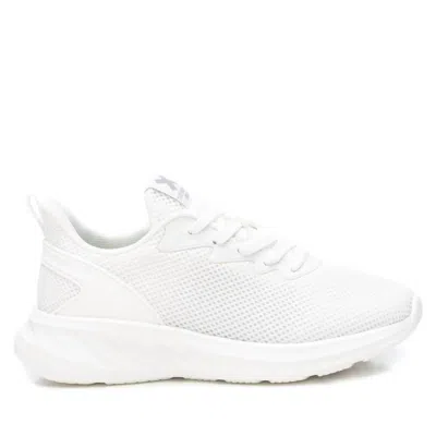 Xti Women's Trainer Sneakers In White