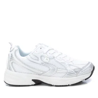 Xti Women's Trainer Sneakers In White