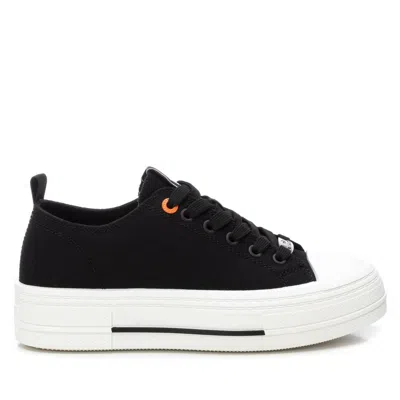 Xti Women's Urban Style Canvas Platform Sneakers Refresh By  In Black