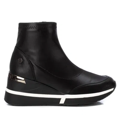 XTI WOMEN'S WEDGE SPORT BOOTIES IN BLACK